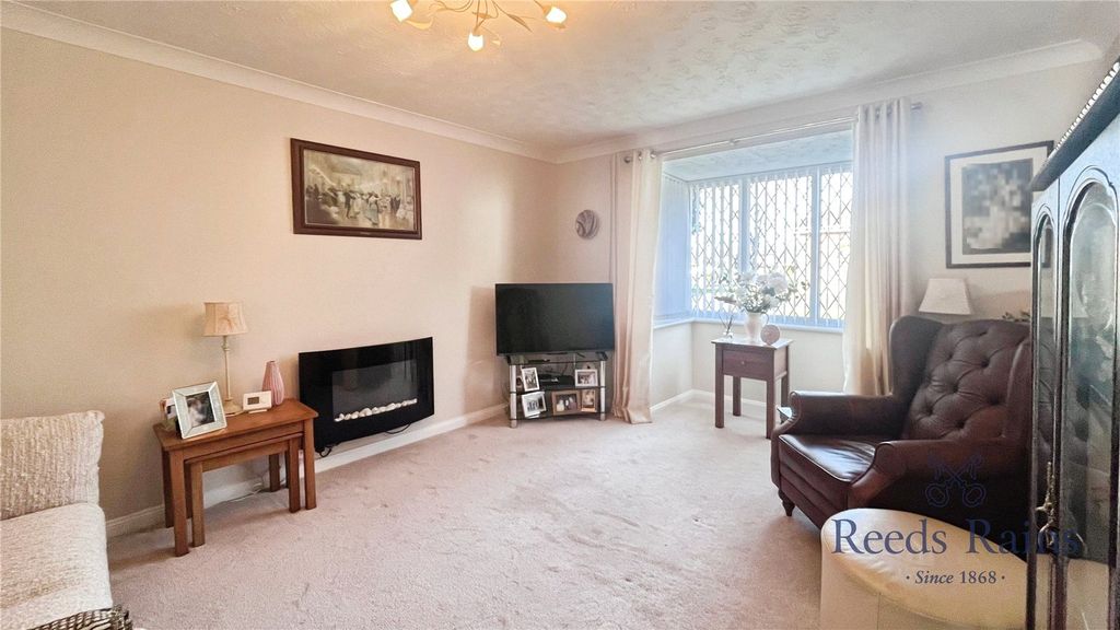 Property photo 2 of 10 Picture No. 02