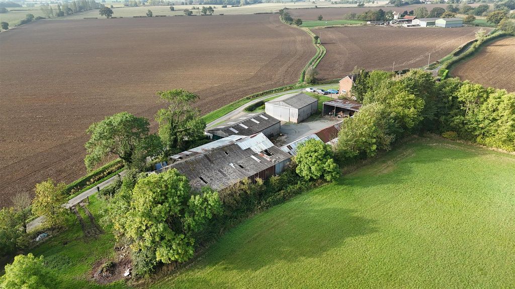 Property photo 2 of 8 Dji_20250919090016_0023_D.Jpg