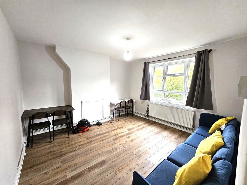 Property photo 1 of 13 9