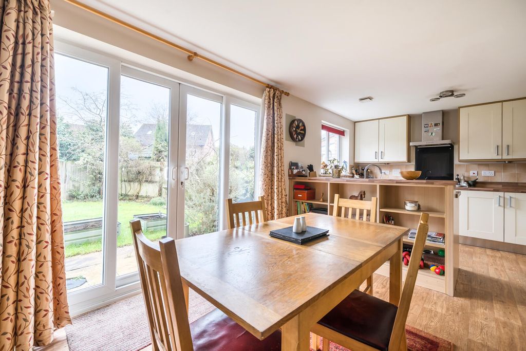 Property photo 3 of 19 Dining Room
