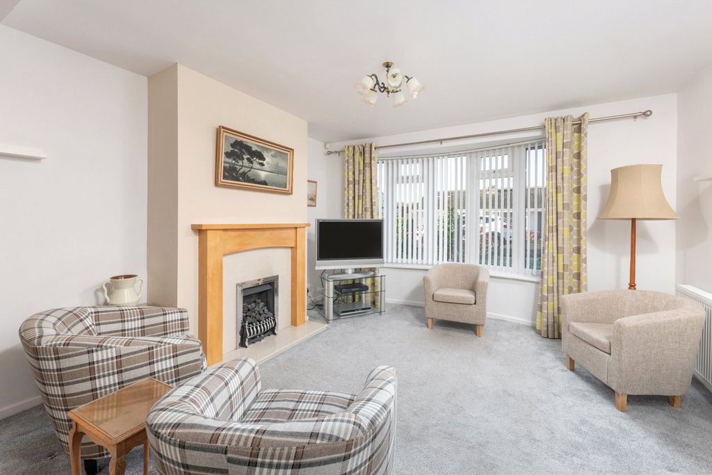 Property photo 3 of 14 Picture No. 06