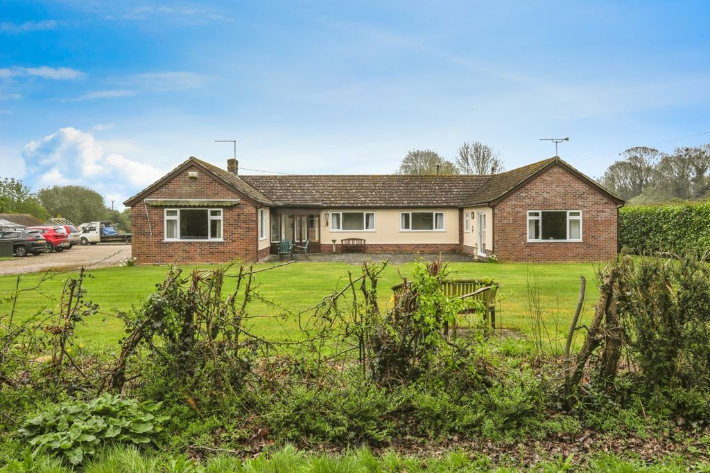 Property photo 1 of 19 Photo