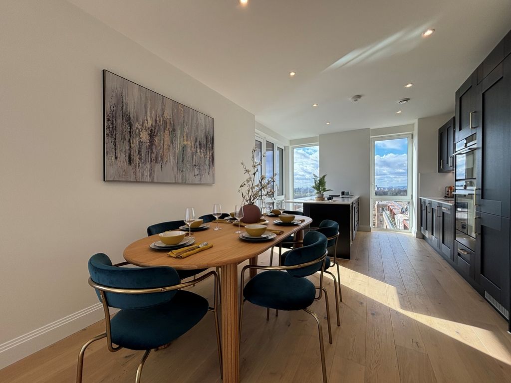 Property photo 2 of 15 Photo 12