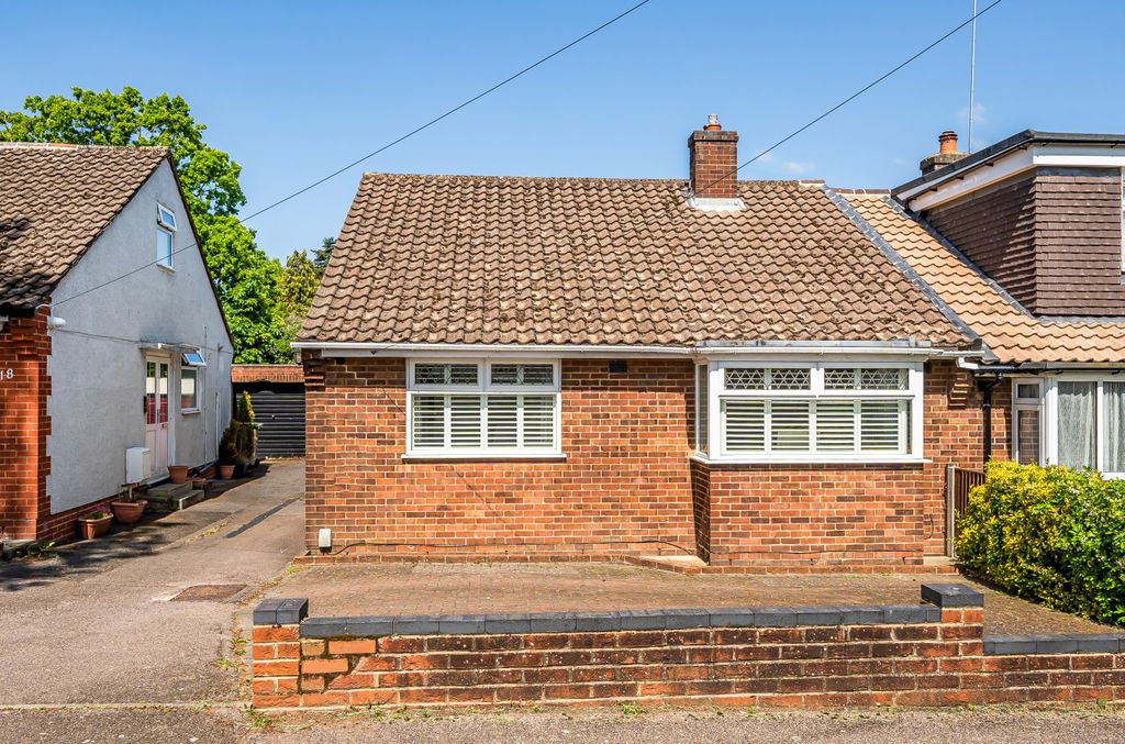 Property photo 2 of 20