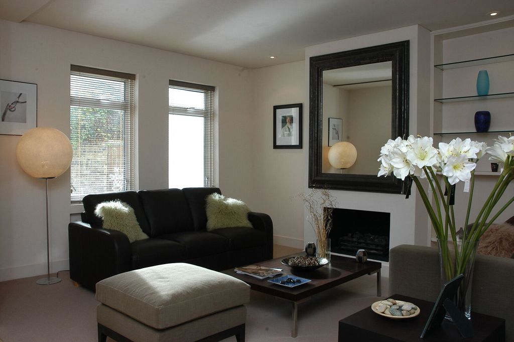 Property photo 3 of 53
