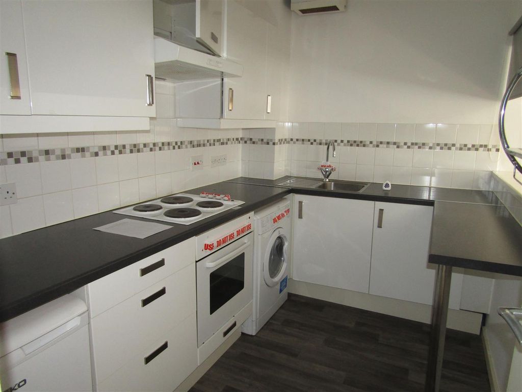 Property photo 3 of 8 Img_7943.Jpg