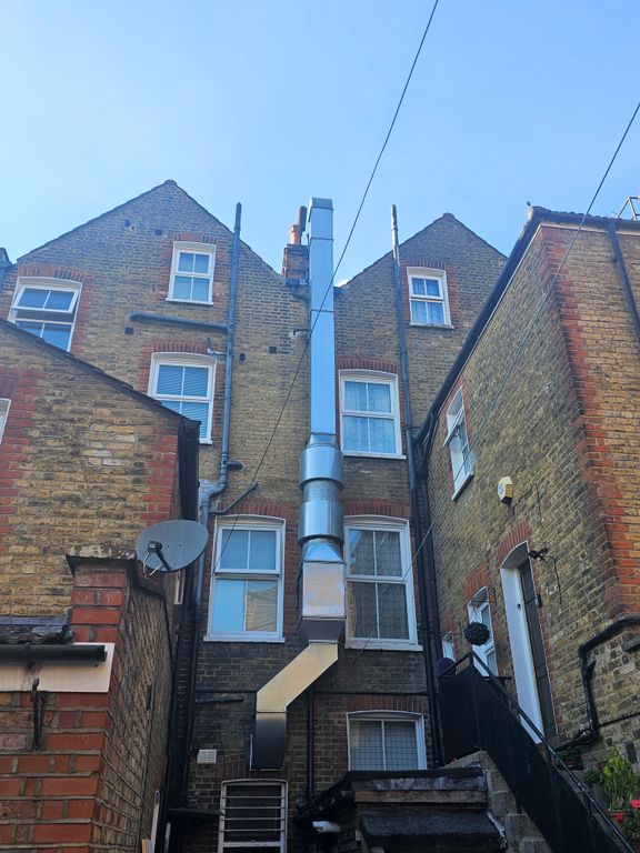 Property photo 2 of 4