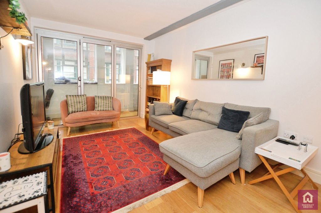 Property photo 1 of 16 Pbox-Img.Jpg