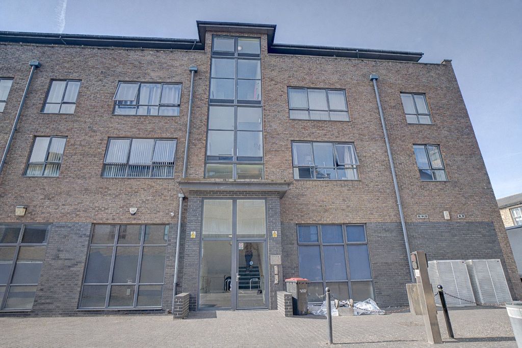 Property photo 1 of 7 Picture No. 01