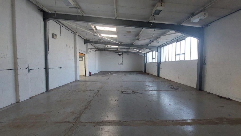 Property photo 3 of 8 Photo 21