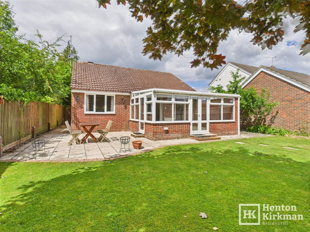 Property photo 2 of 16