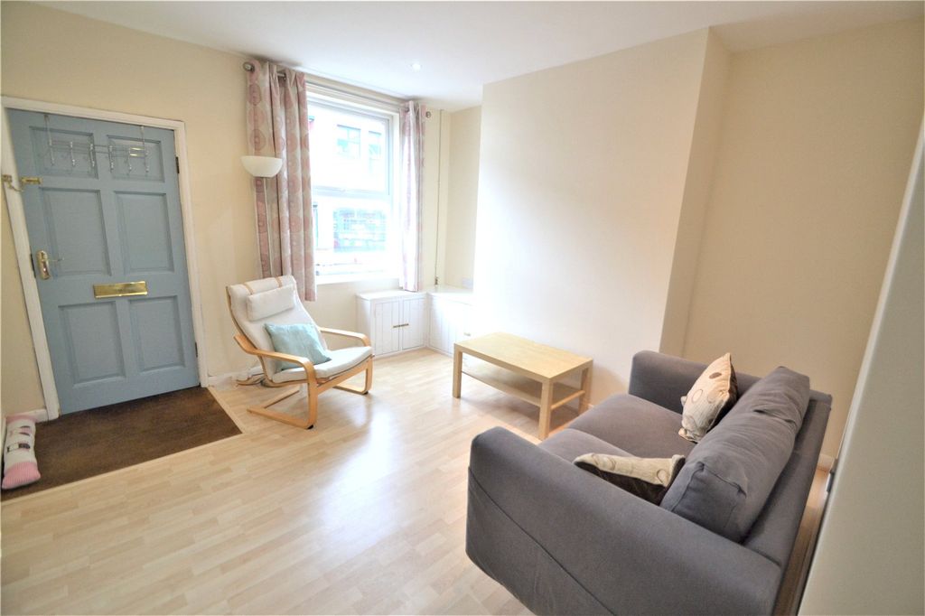 Property photo 2 of 13 Picture No. 09