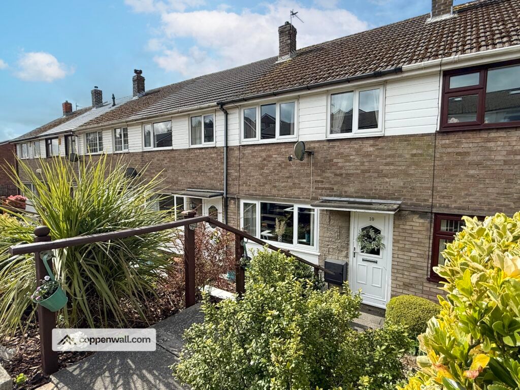 Property photo 1 of 27