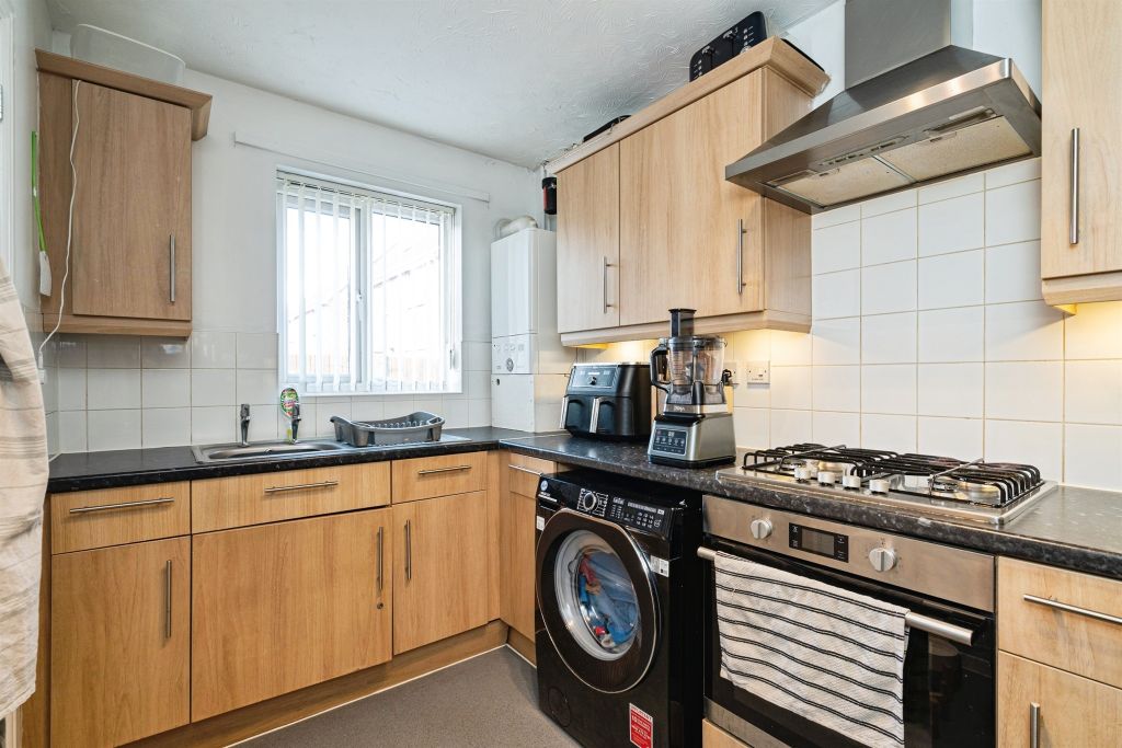 Property photo 3 of 16