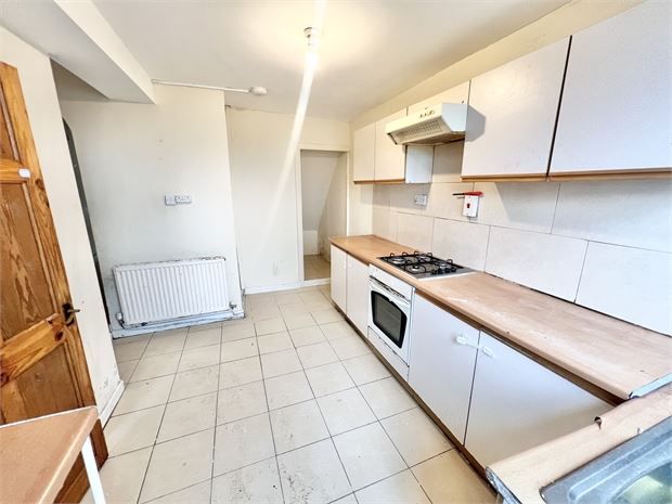 Property photo 3 of 6 Picture 3