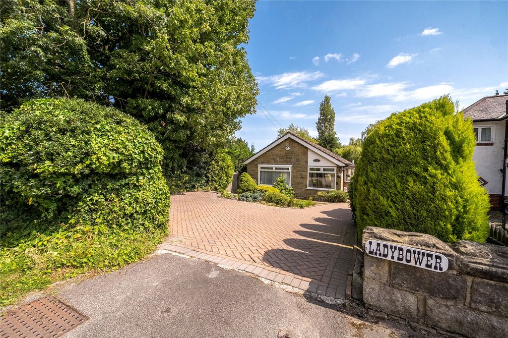 Property photo 1 of 31 Picture No. 23