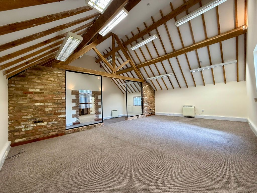 Property photo 2 of 31 Photo 19