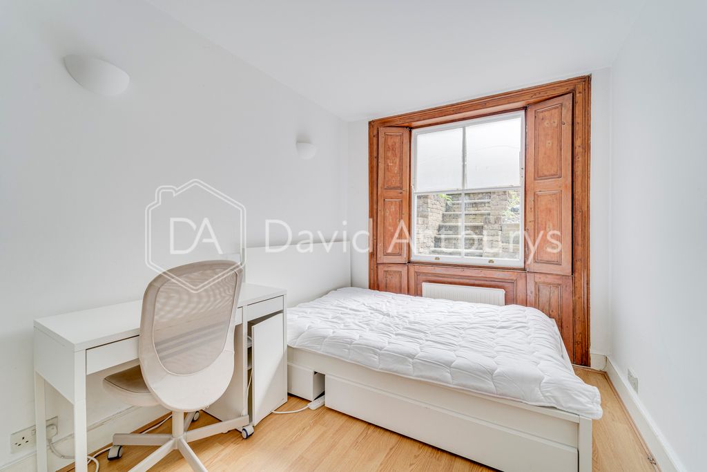 Property photo 3 of 10 Ndb01248_Enfused