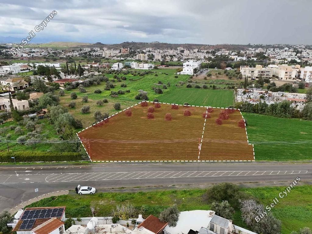 Property photo 3 of 8