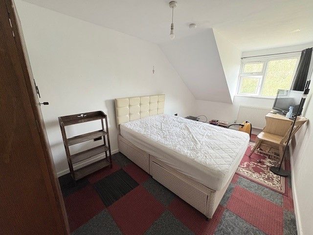 Property photo 2 of 4