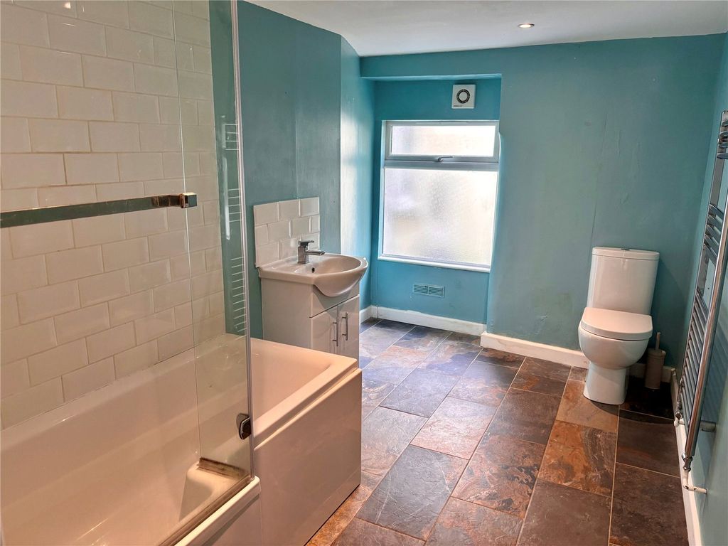 Property photo 3 of 9 Picture No. 23