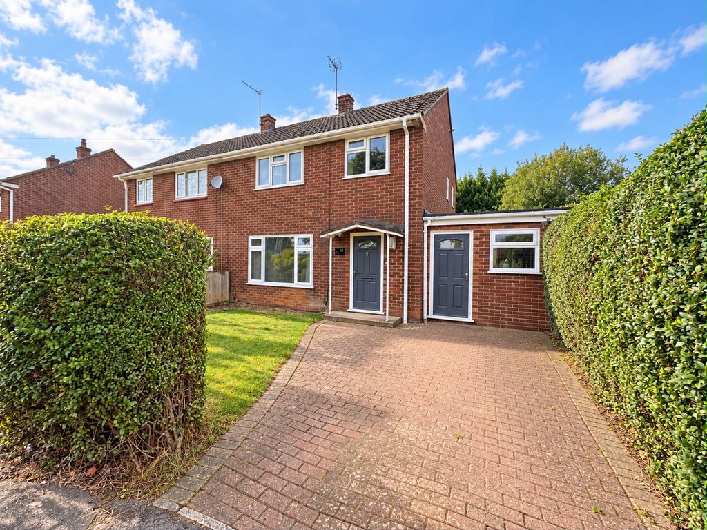 Property photo 1 of 12