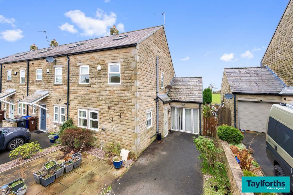 Property photo 1 of 49