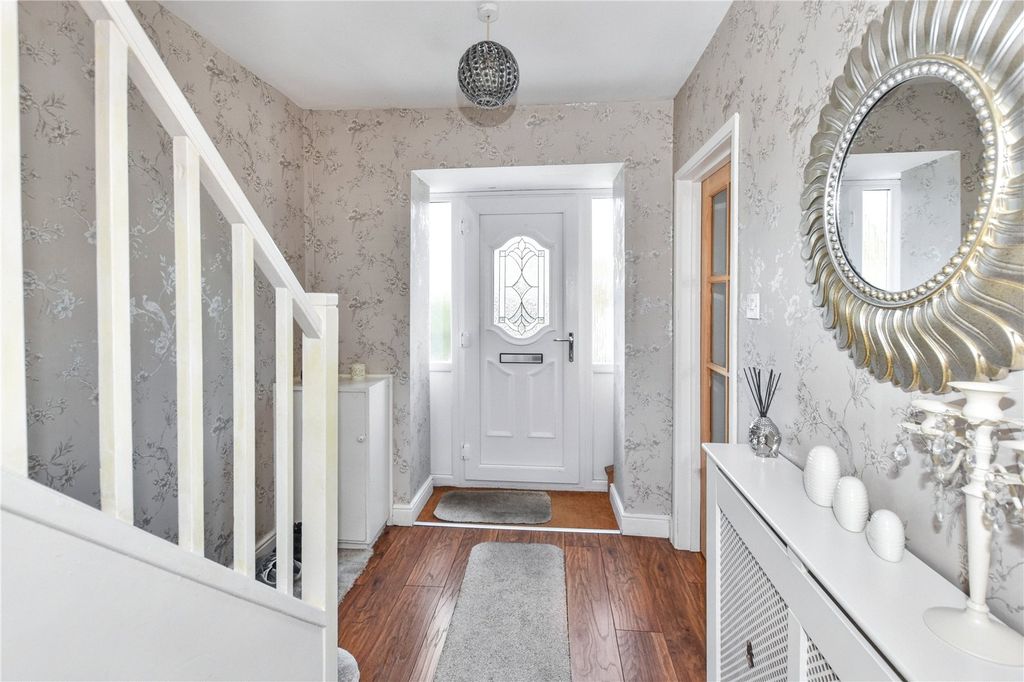 Property photo 2 of 16 Picture No. 10