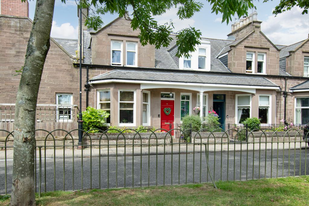 Property photo 1 of 45