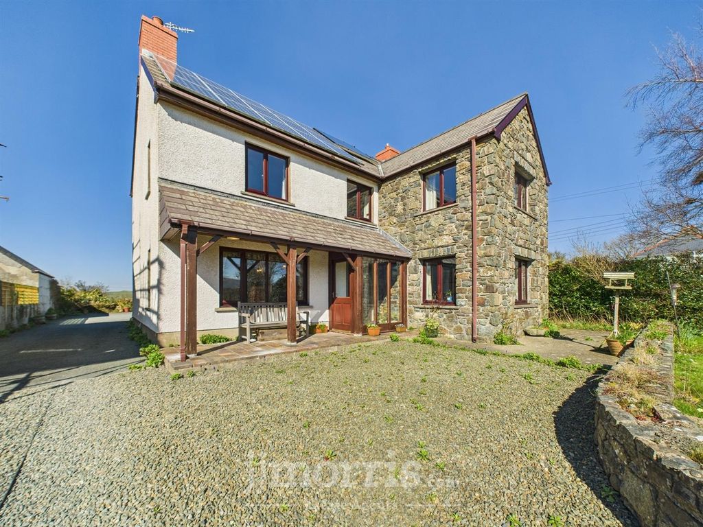Property photo 1 of 52 Cam02122G0-Pr0257-Still047.Jpg