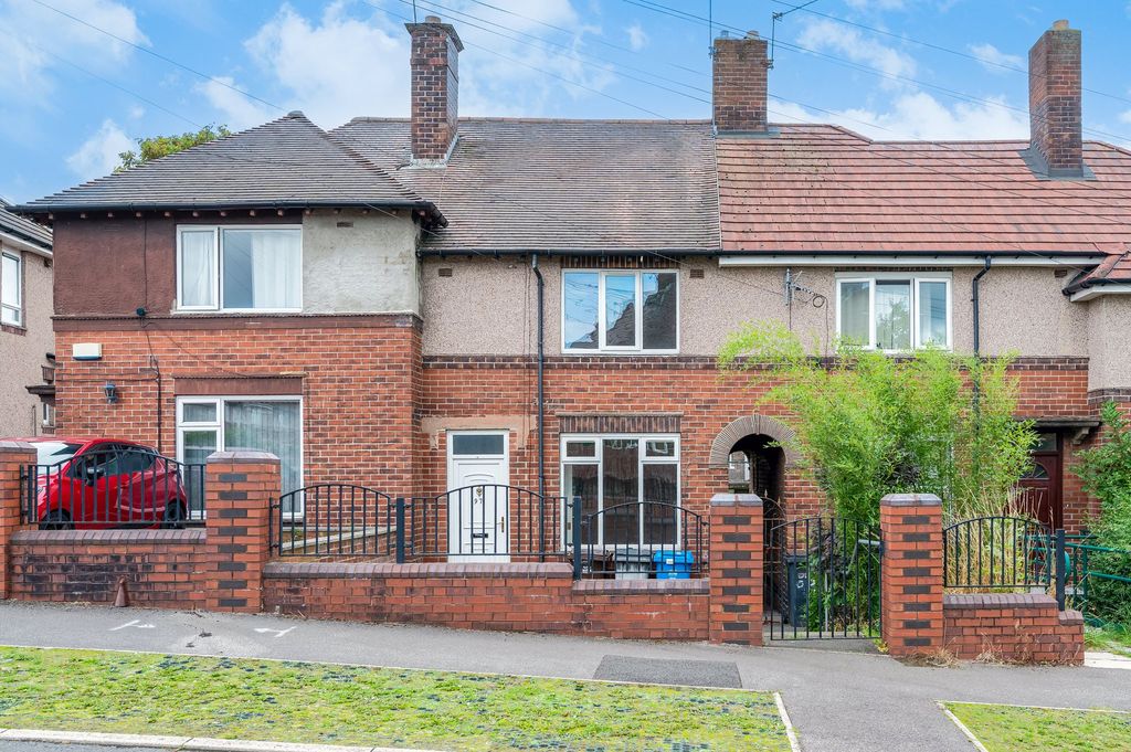 Property photo 1 of 18