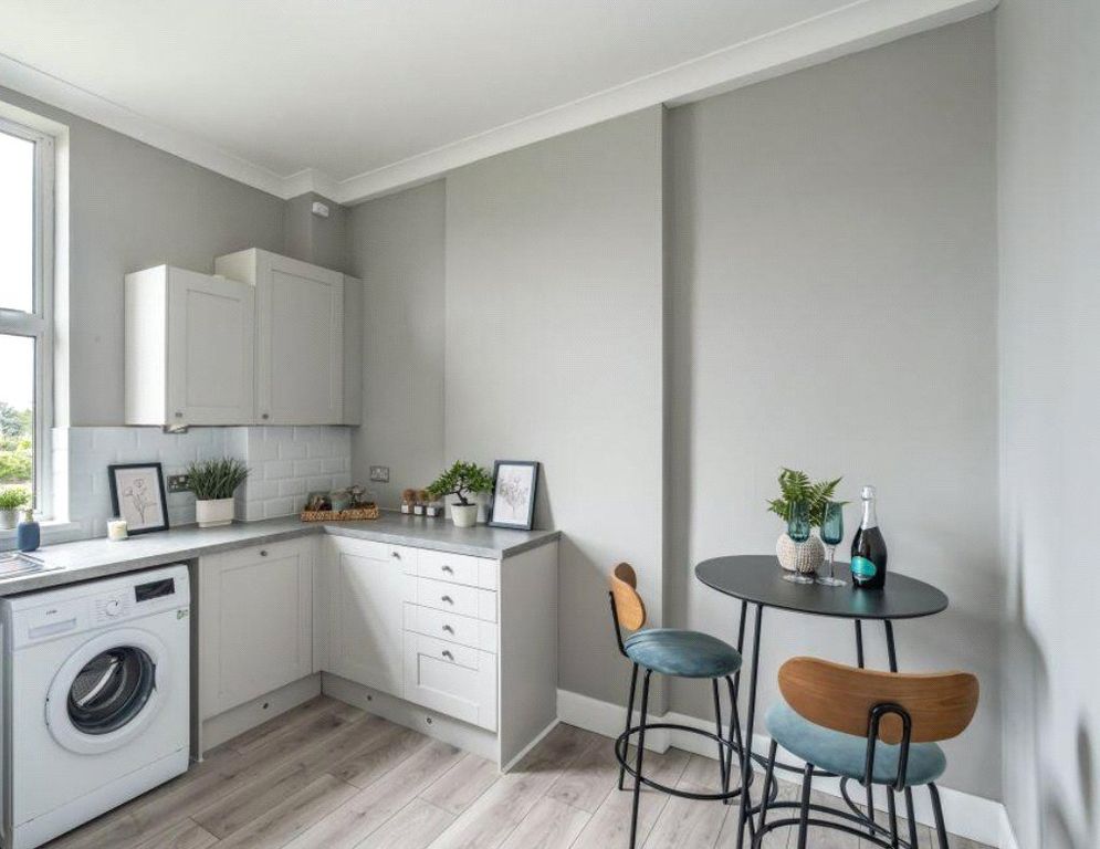 Property photo 3 of 8 Picture No. 02