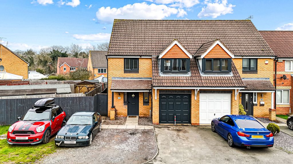 Property photo 1 of 21