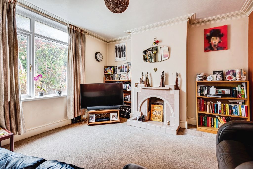Property photo 3 of 14