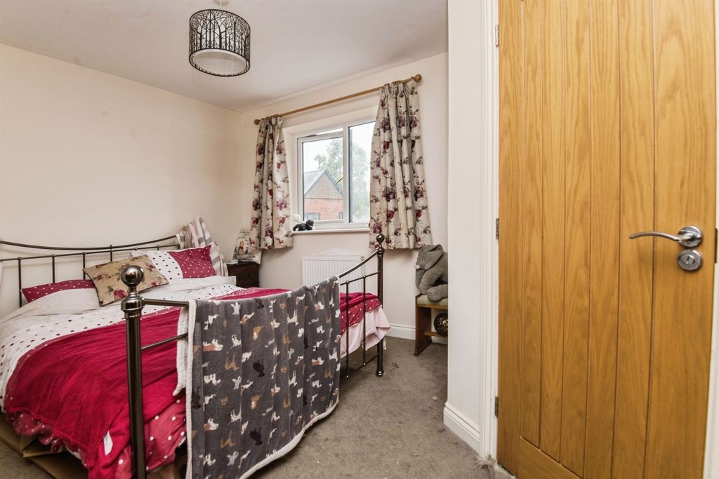 Property photo 3 of 13