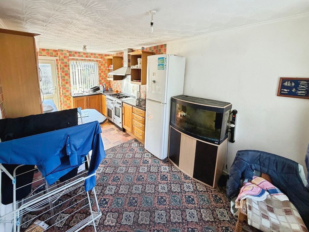 Property photo 3 of 13 Kitchen/Diner