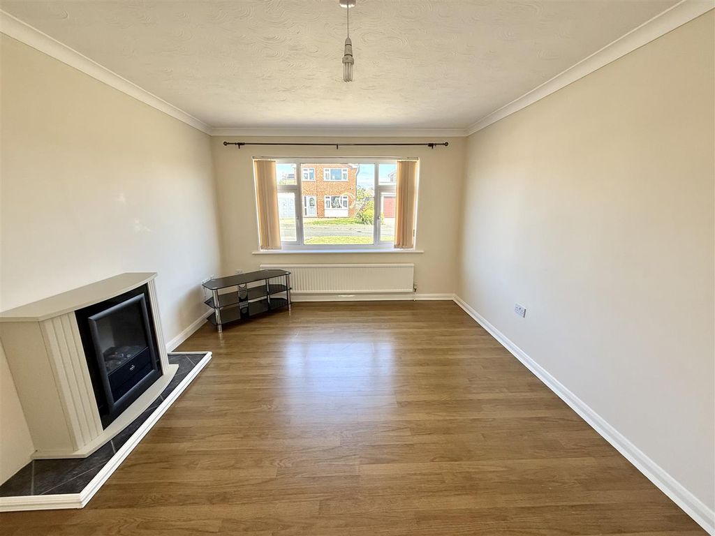 Property photo 3 of 17 Img_3927.Jpg