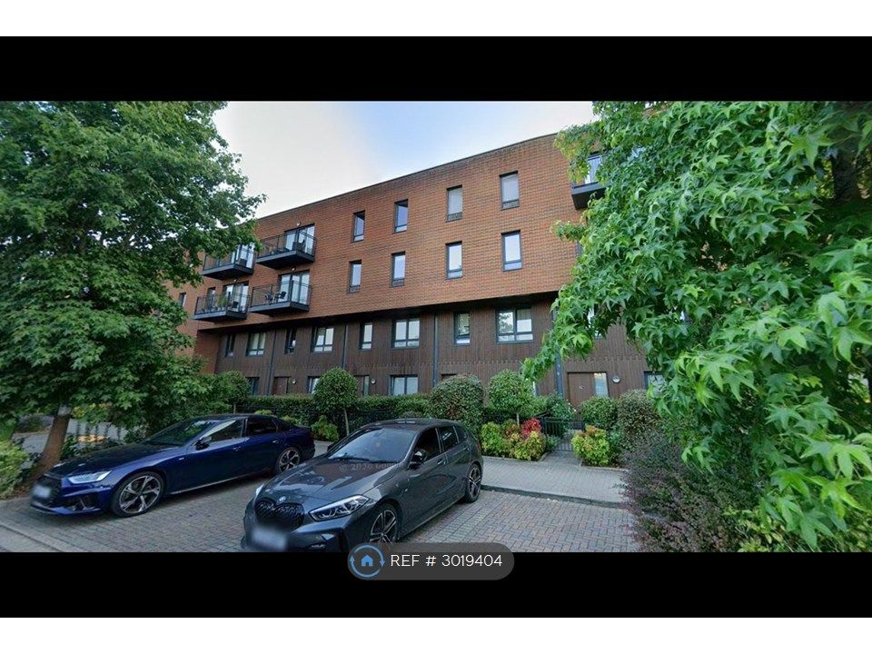 Property photo 1 of 2