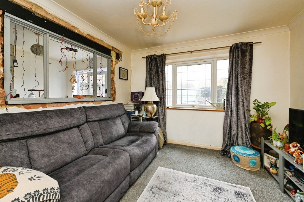 Property photo 3 of 15