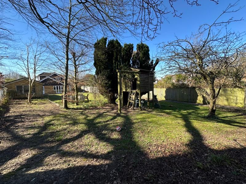 Property photo 2 of 21 Photo 24