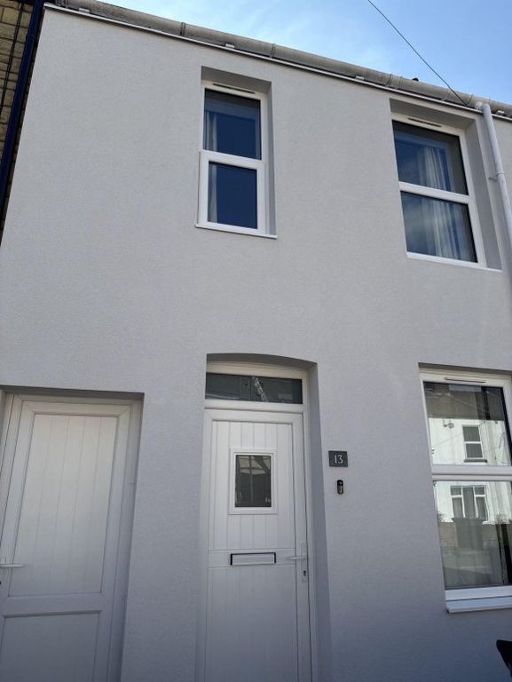 Property photo 2 of 16 9035563.Jpg