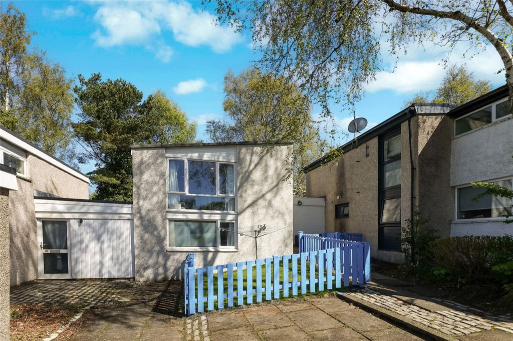 Property photo 1 of 20 Picture No. 02