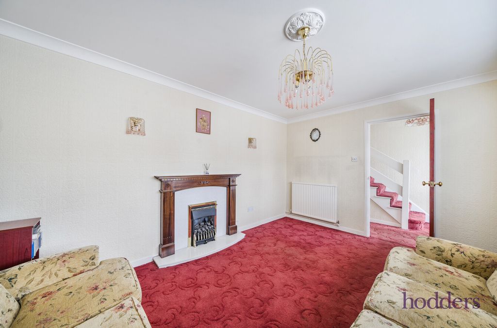 Property photo 2 of 23 9A764F9c-Fd25-463...