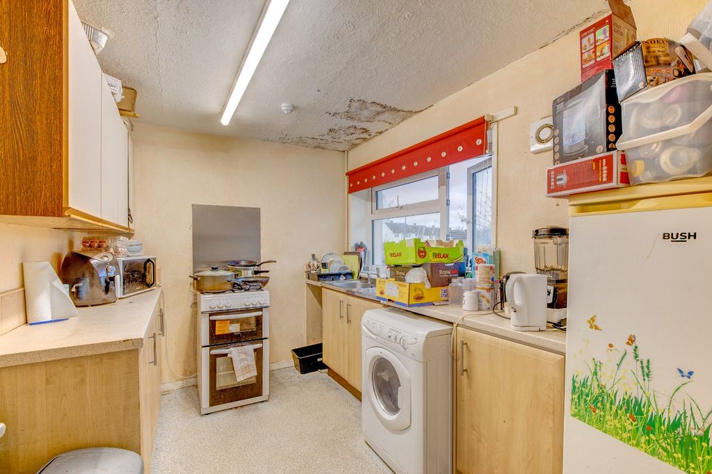 Property photo 2 of 8 Picture No. 96