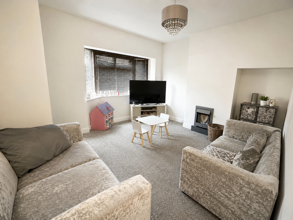 Property photo 2 of 7
