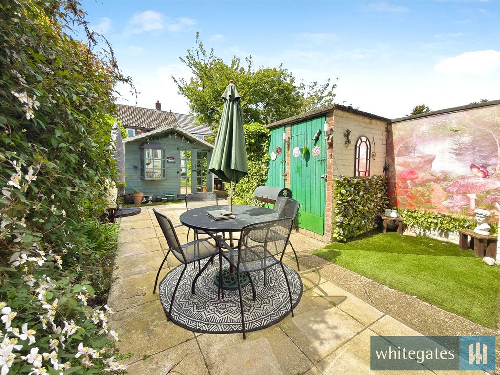 Property photo 2 of 14 Picture No. 13