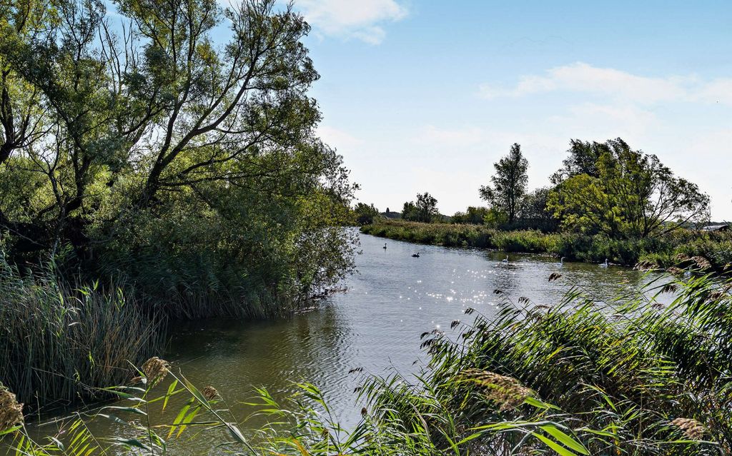 Property photo 2 of 22 River