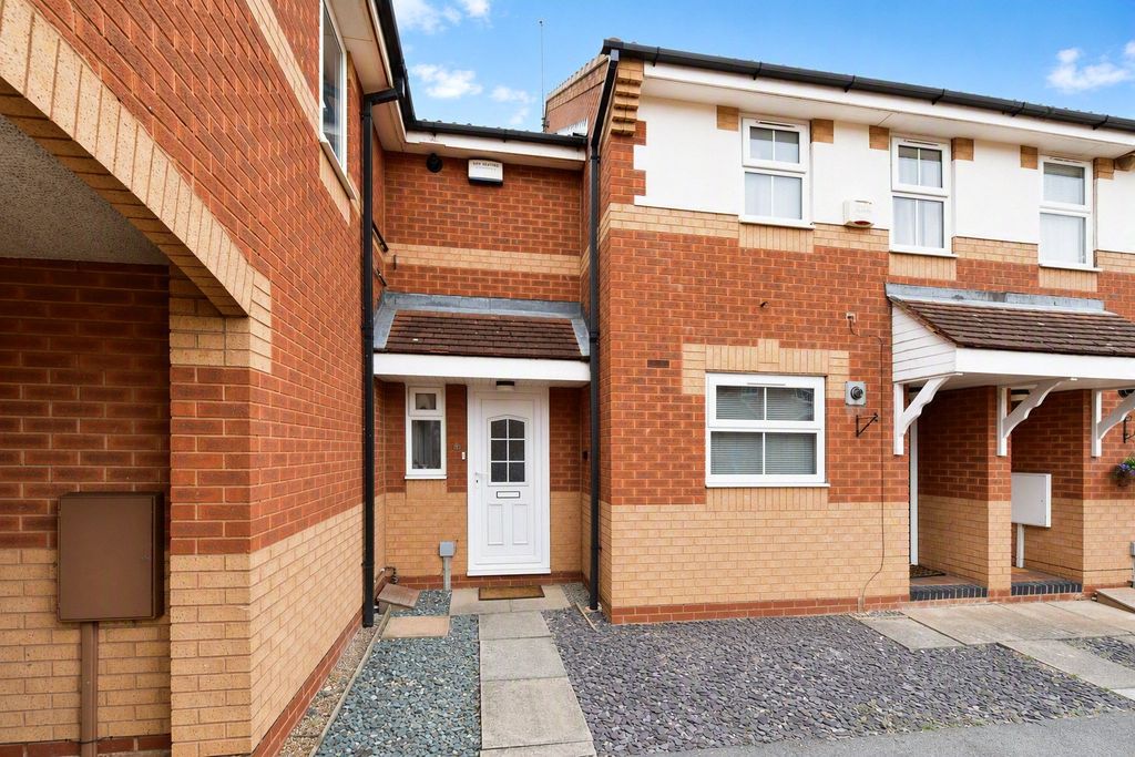 Property photo 1 of 16 External