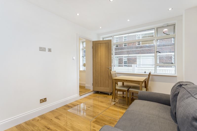 Property photo 1 of 5 Nellgwynnhouse230...