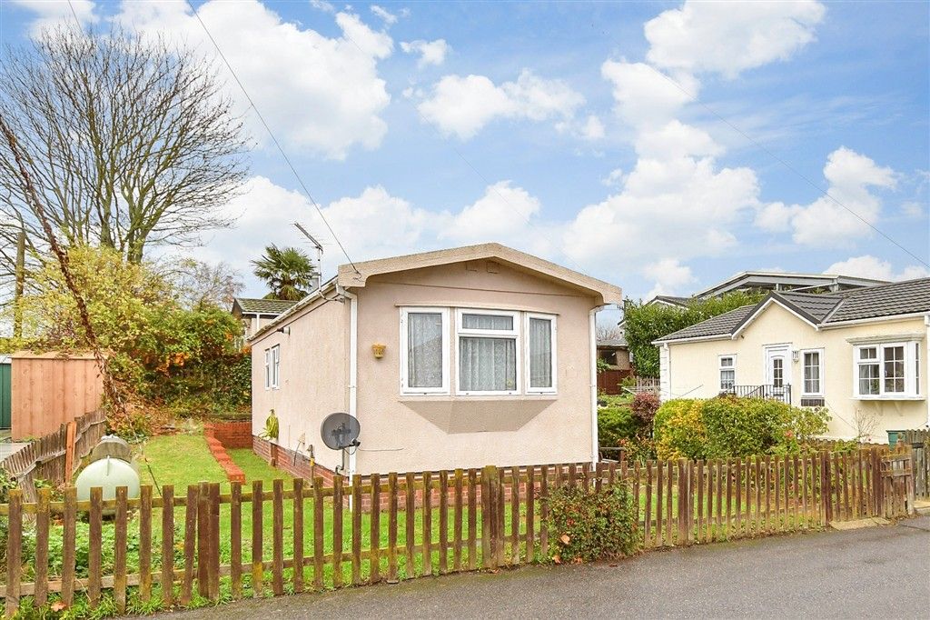 Property photo 1 of 7 External (Web)